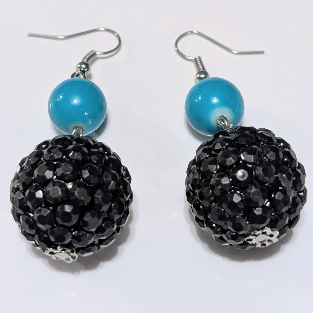 Turquoise and Black Beaded Dangle Earrings
